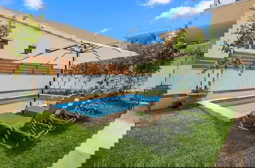 Foto 3 - Park and sea View Villa With Pool 2