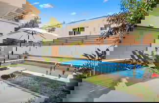 Foto 2 - Park and sea View Villa With Pool 2