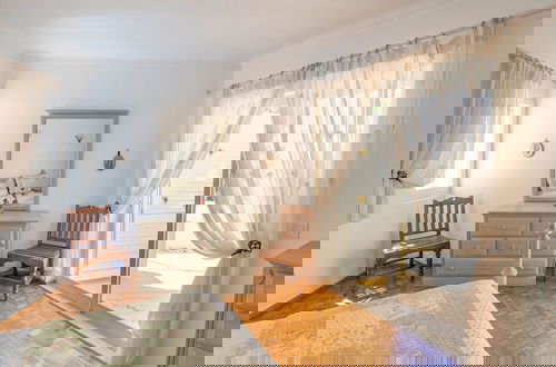 Foto 16 - Silver Beautiful 4 Bedroom Vila Just Steps TO TH
