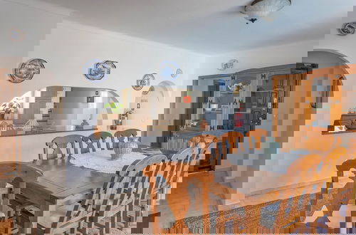 Foto 5 - Silver Beautiful 4 Bedroom Vila Just Steps TO TH