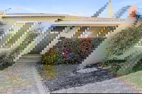 Photo 26 - @ Marbella Lane - Modern and Sleek Home in Redwood