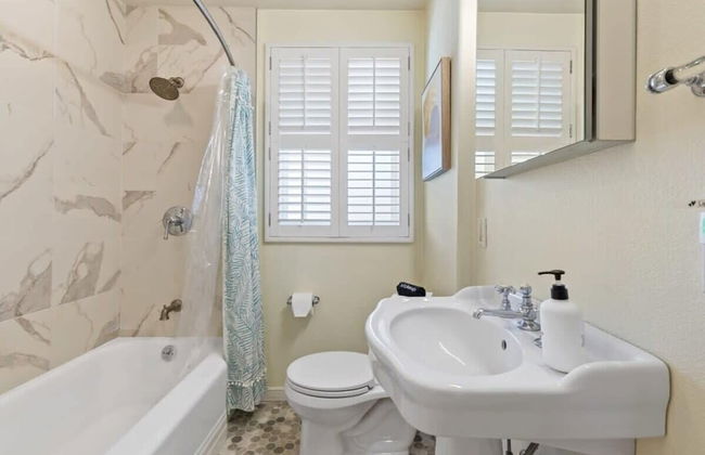 @ Marbella Lane - Modern and Sleek Home in Redwood - Foto 24
