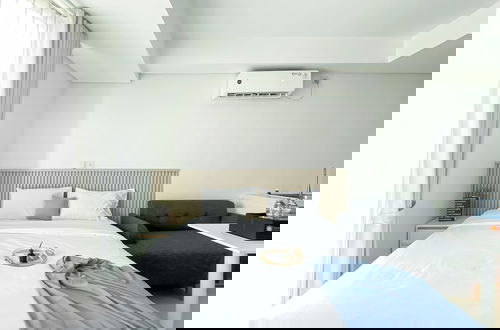 Photo 5 - Brand New And Comfortable Studio At Daan Mogot City Apartment