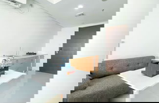 Photo 3 - Brand New And Comfortable Studio At Daan Mogot City Apartment