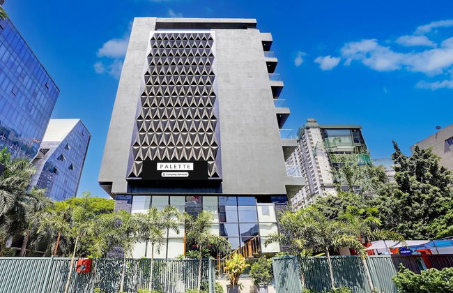 Luxury Elegance at Magarpatta City Pune - Foto 1