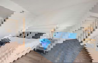 Foto 2 - Luxury 2BR by Oneluxstay