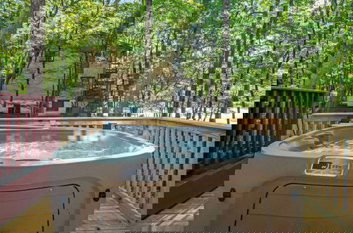 Foto 54 - Pirate-themed Lakefront Home w/ Kayaks, Game Room, Views & Hidden Treasure Hunt