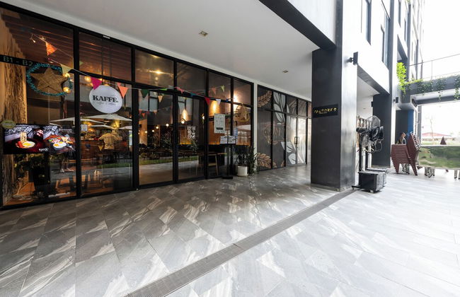 Urban Village Condo by Soben Homes - Foto 51