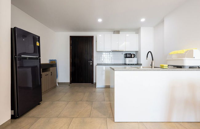 Urban Village Condo by Soben Homes - Foto 24