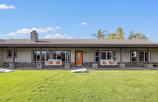 Temecula Wine Country Home w/ Pool, Hot Tub, Game Room & Vineyard Views - Photo 37