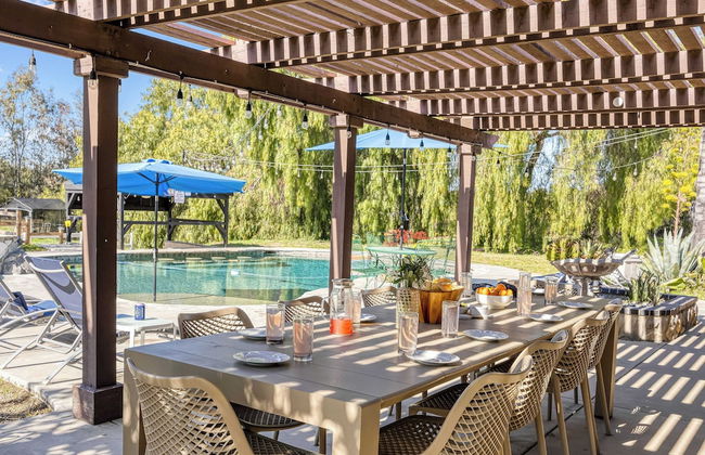 Temecula Wine Country Home w/ Pool, Hot Tub, Game Room & Vineyard Views - Photo 39