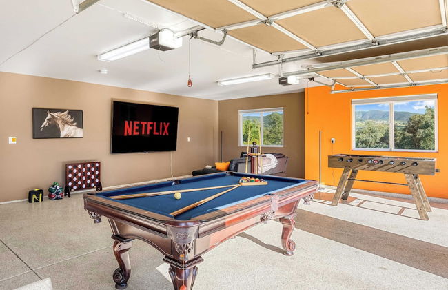 Temecula Wine Country Home w/ Pool, Hot Tub, Game Room & Vineyard Views - Photo 3