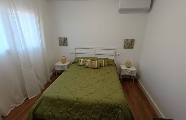 Apartment in Salou with swimming pool and garden - Foto 8