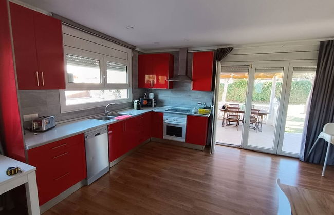 Apartment in Salou with swimming pool and garden - Foto 18