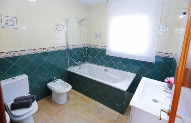 Apartment in Salou with swimming pool and garden - Foto 27