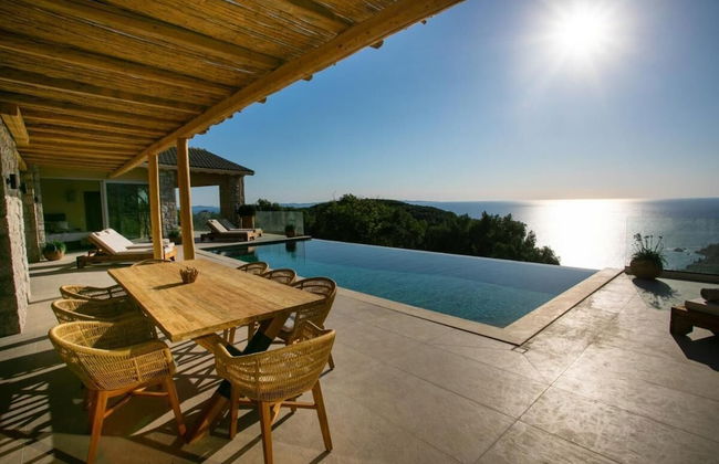 Villa Elysium Parga Luxury Detached Property in Private Grounds - Foto 15