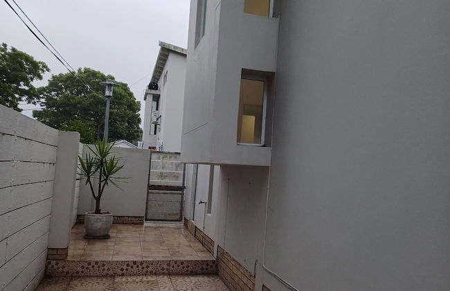 Cosy 2 Bedroom Apartment in a Prominent Area of East London Nahoon - Foto 26
