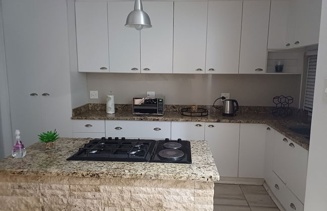Cosy 2 Bedroom Apartment in a Prominent Area of East London Nahoon - Foto 20