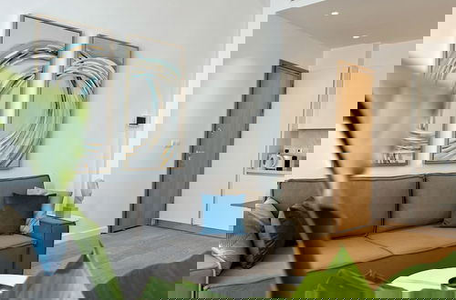 Photo 10 - Bali Residence Apartment