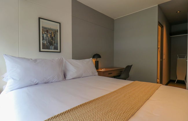 w Prestigious 2BR w Amazing Deco in San Isidro - Photo 21