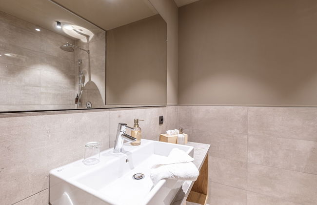 Charming Apartment in Schruns With Balcony - Foto 6