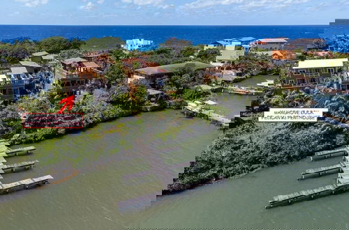 Foto 42 - Pelican Penthouse -mangrove Dock 3 Bedroom Home by RedAwning