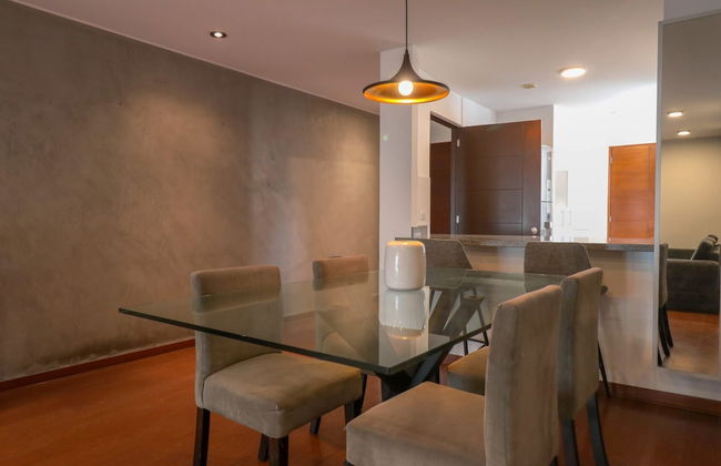 w Elegant 2BR w Fantastic View in Miraflores - Foto 9
