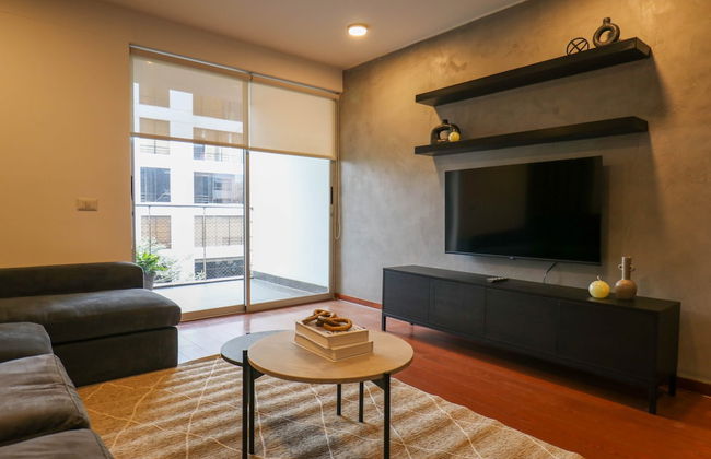 w Elegant 2BR w Fantastic View in Miraflores - Foto 11