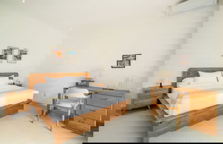 Foto 2 - Serene Tropical 2BR Villa in Nyanyi with Private Pool