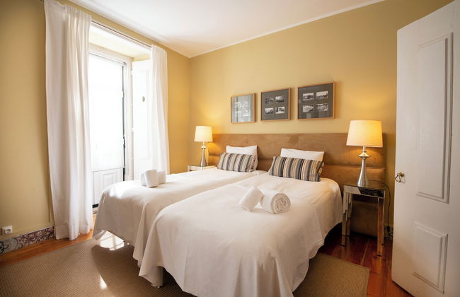 Modern flat with Juliet balcony - Photo 4