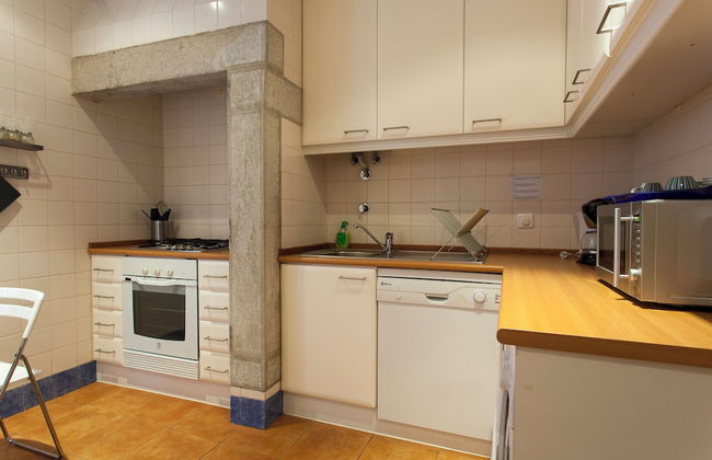 Modern flat with Juliet balcony - Photo 10