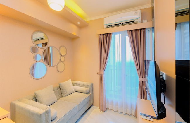 Serene Designed 2BR at Podomoro Golf View Apartment - Photo 14