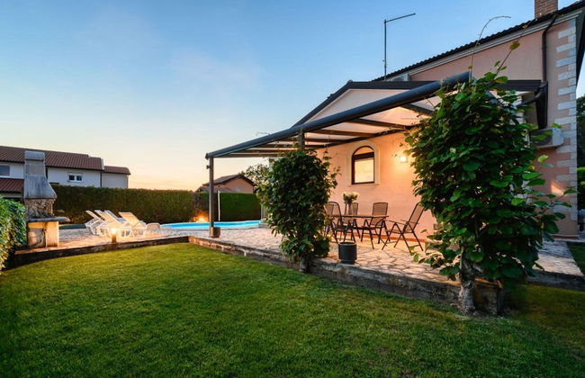 Villa in Visnjan With Private Heated Pool - Foto 16