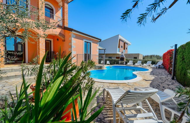 Villa in Visnjan With Private Heated Pool - Foto 23