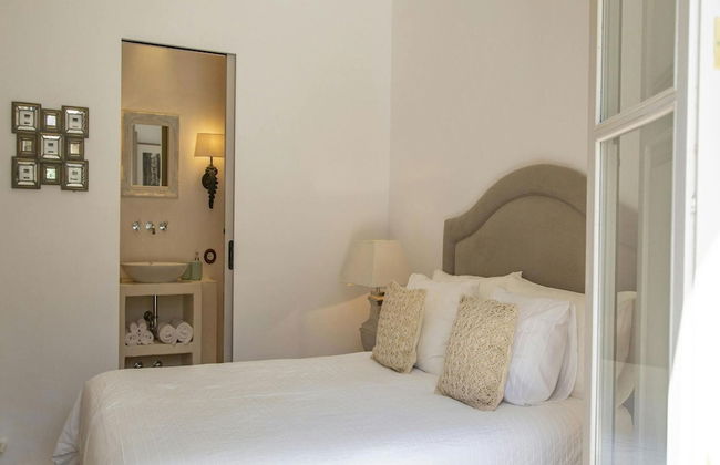 Stylish Holiday Home With Deia Views - Photo 6
