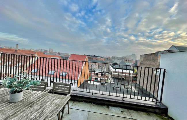 Modern 1BR Near Diamond District by Oneluxstay - Foto 32