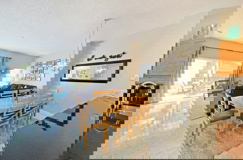 Foto 40 - Pompano Place 3 Bedroom Townhouse by RedAwning