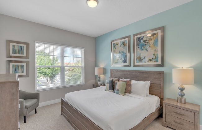 Elegant Townhome Near Disney â Private Suites! 4 Bedroom Townhouse by RedAwning - Foto 2