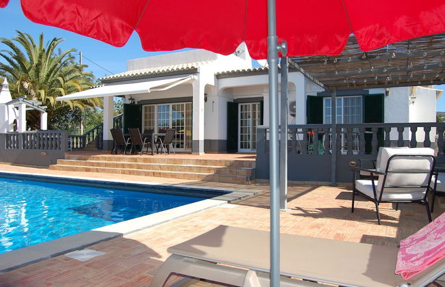 Charming 3-bedroom Villa With Wifi and Central Heating in Beautiful Santa Bárbar - Foto 47