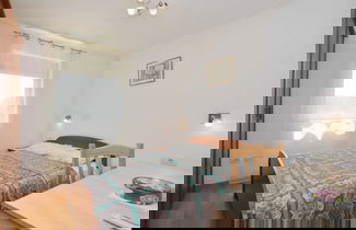 Foto 2 - Quiet and Compact Apartment With Balcony
