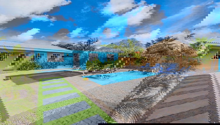 Foto 1 - House of Joy Palapa Pool Near Eagle Beach