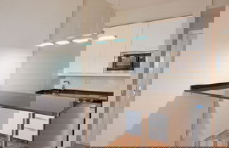 Foto 2 - Studio in Marbella Beachfront With Pool