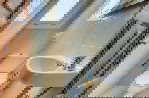 Foto 19 - Pretty Apartment With Balcony