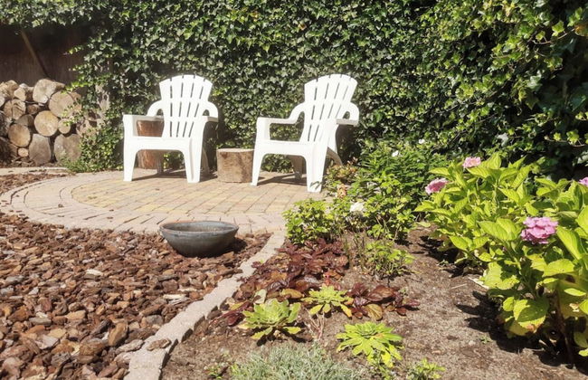 Nice Holiday Home With Terrace for Family - Foto 10