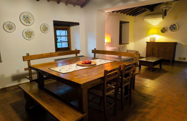 Farmhouse in Tuscany With Olive Grove Views - Foto 14