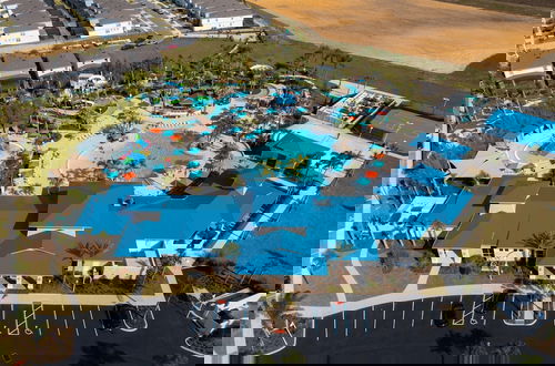 Foto 6 - Unrivaled Amenities Unforgettable Comfort Await
