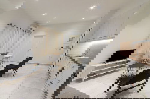 Foto 3 - Heaven Apartment in the Heart of Athens