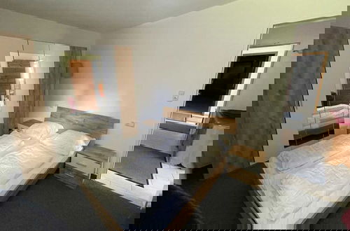 Photo 2 - Apartment in Tyrol Near River