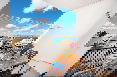 Photo 7 - Seashells Apartment with sea view terrace with romantic sunsets