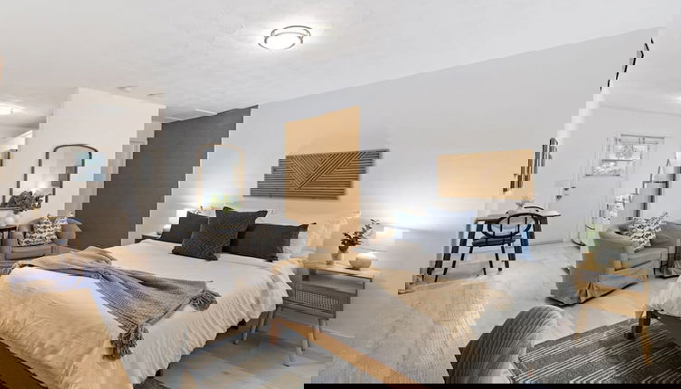 Foto 1 - Charming Cozy Studio Lake Ridge